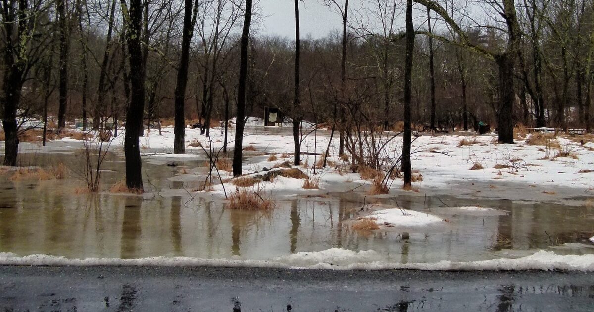 Historic Snowmelt Causes Flooding Municipal Sewer And Water 9422